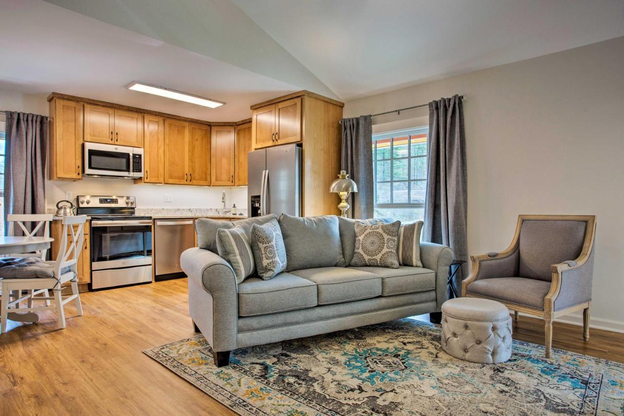 Saluda Main Street Retreat - Central Location! Экстерьер фото