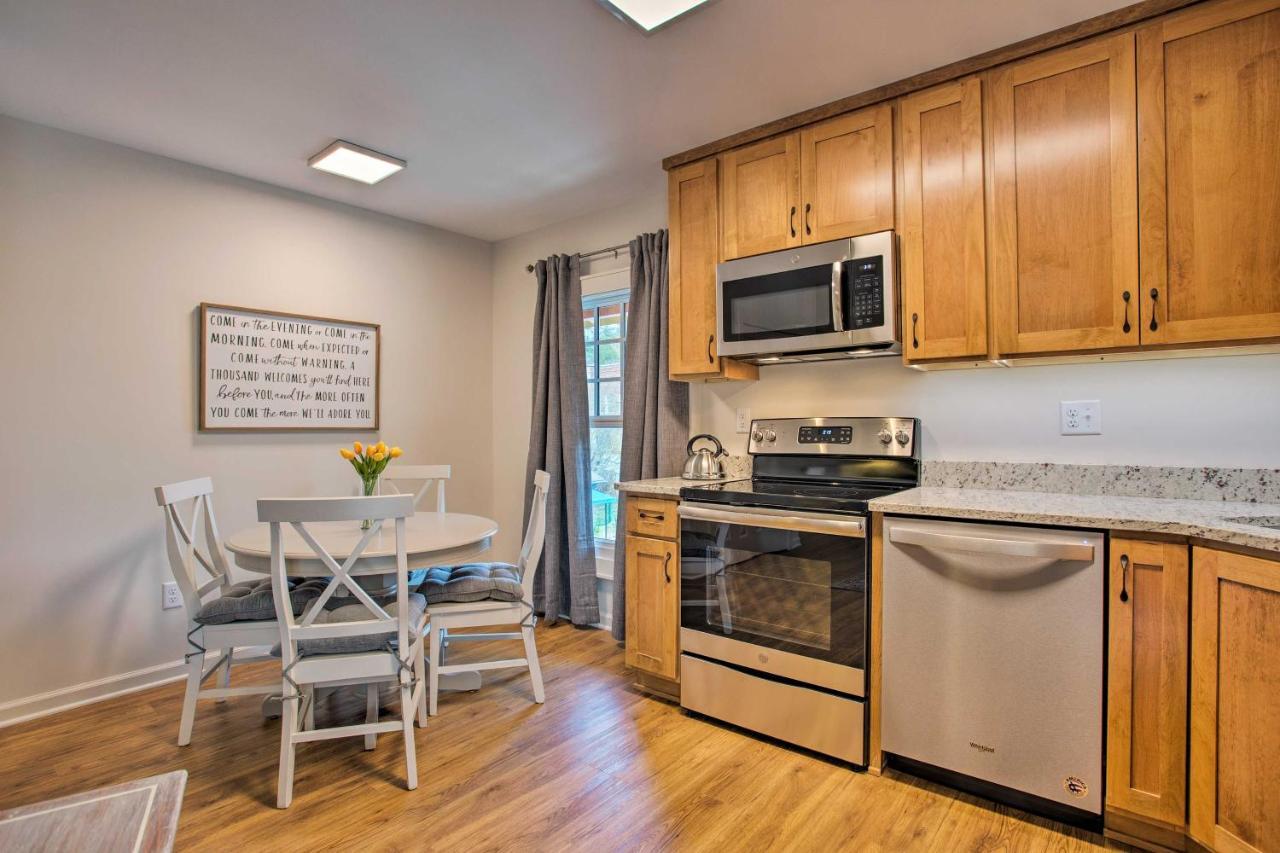 Saluda Main Street Retreat - Central Location! Экстерьер фото