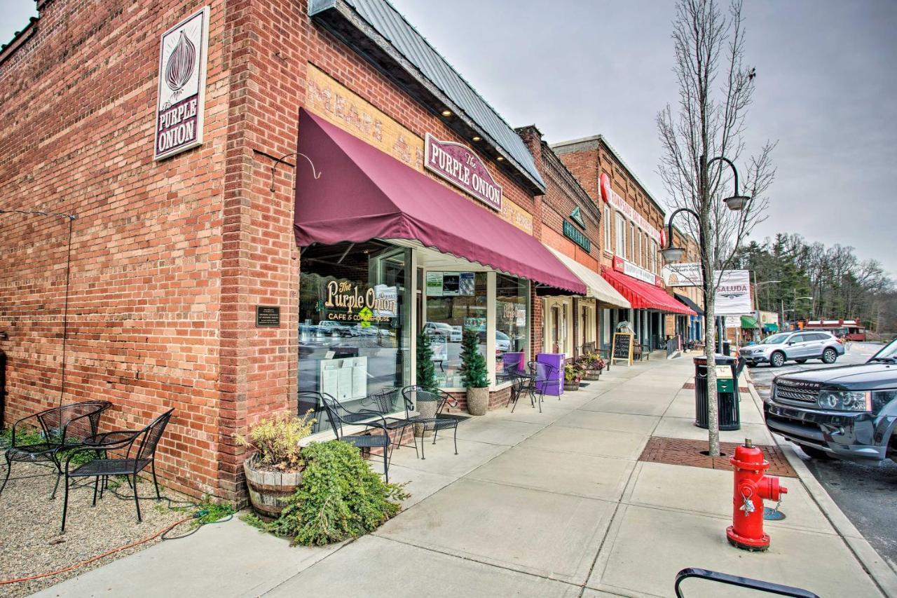 Saluda Main Street Retreat - Central Location! Экстерьер фото
